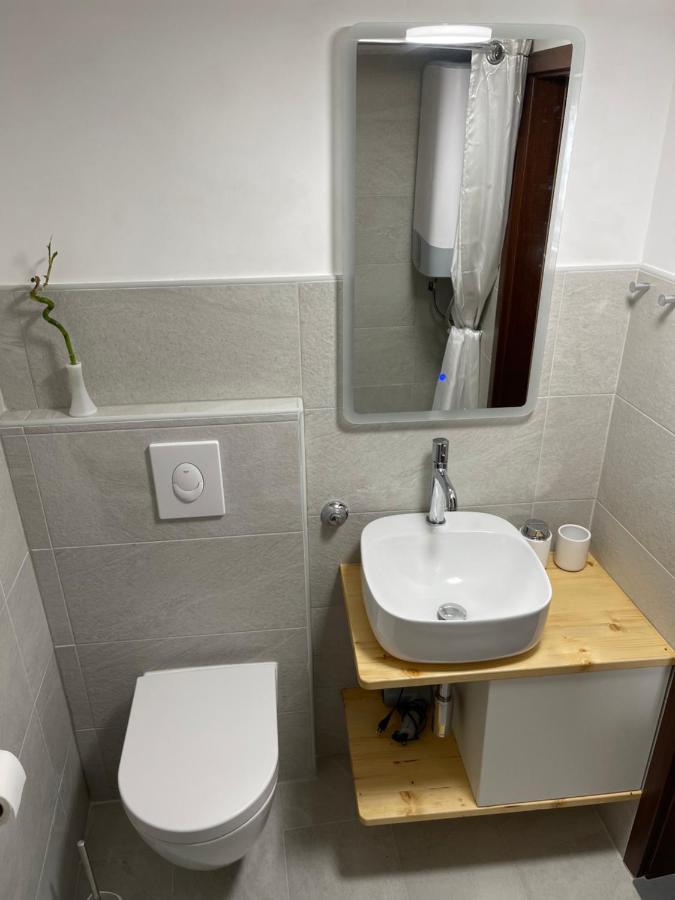 Apartments Smit 茨雷斯 外观 照片